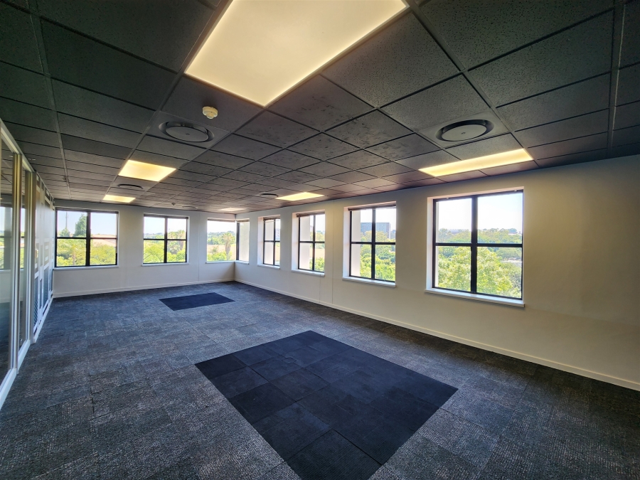 To Let commercial Property for Rent in Barlow Park Gauteng