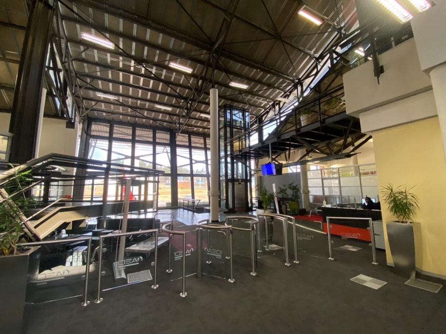 To Let commercial Property for Rent in Longmeadow Gauteng