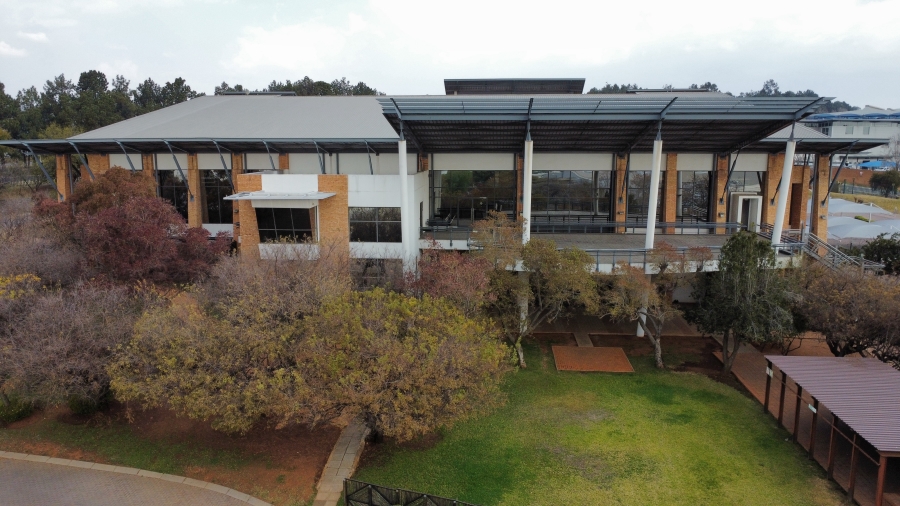To Let commercial Property for Rent in Longmeadow Gauteng