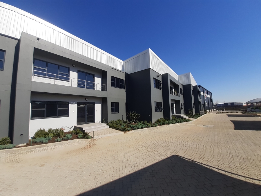 To Let commercial Property for Rent in Longlake Gauteng