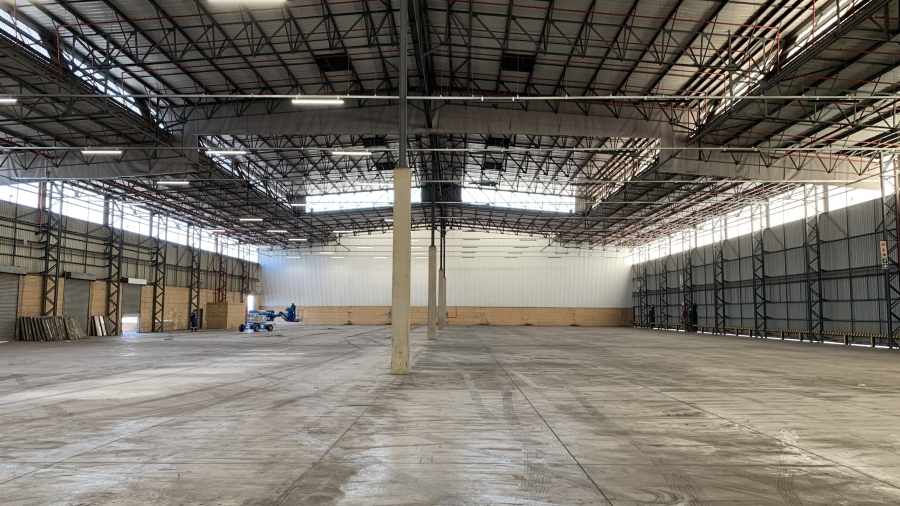 To Let commercial Property for Rent in Gosforth Park Gauteng