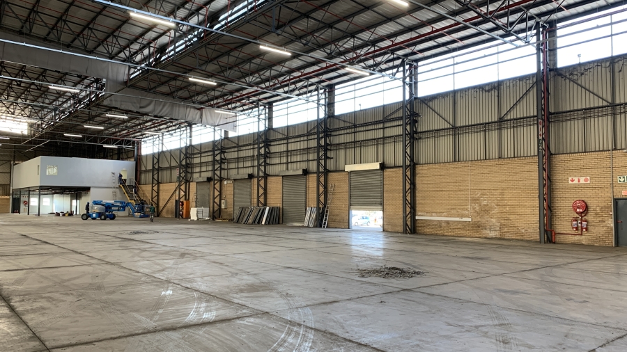 To Let commercial Property for Rent in Gosforth Park Gauteng