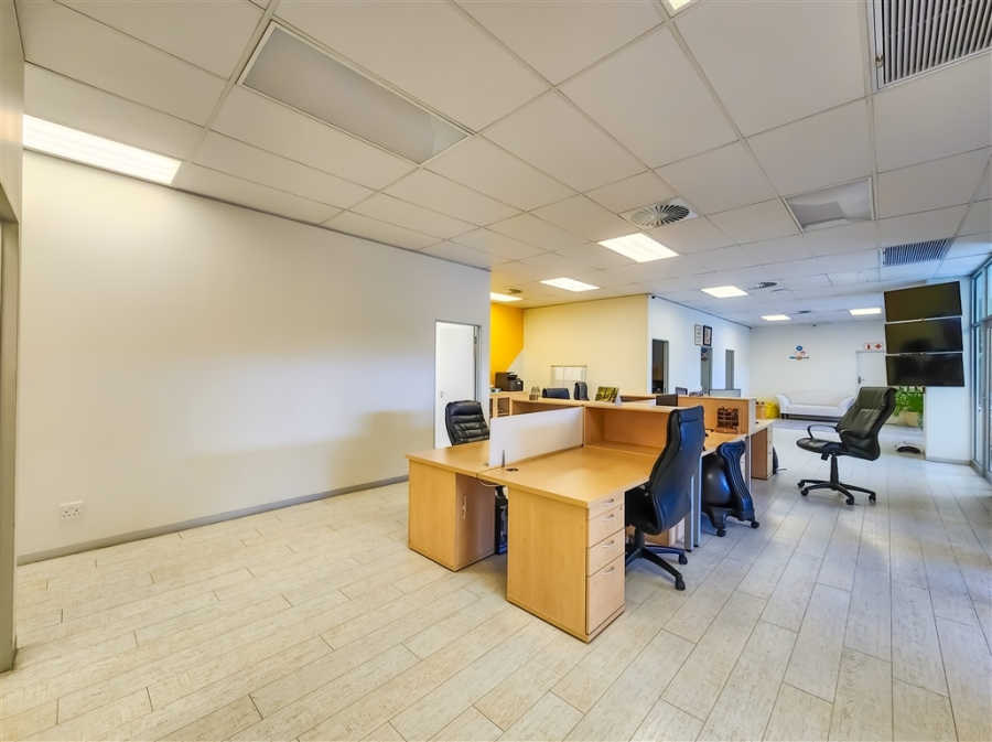 To Let commercial Property for Rent in Fourways Gauteng