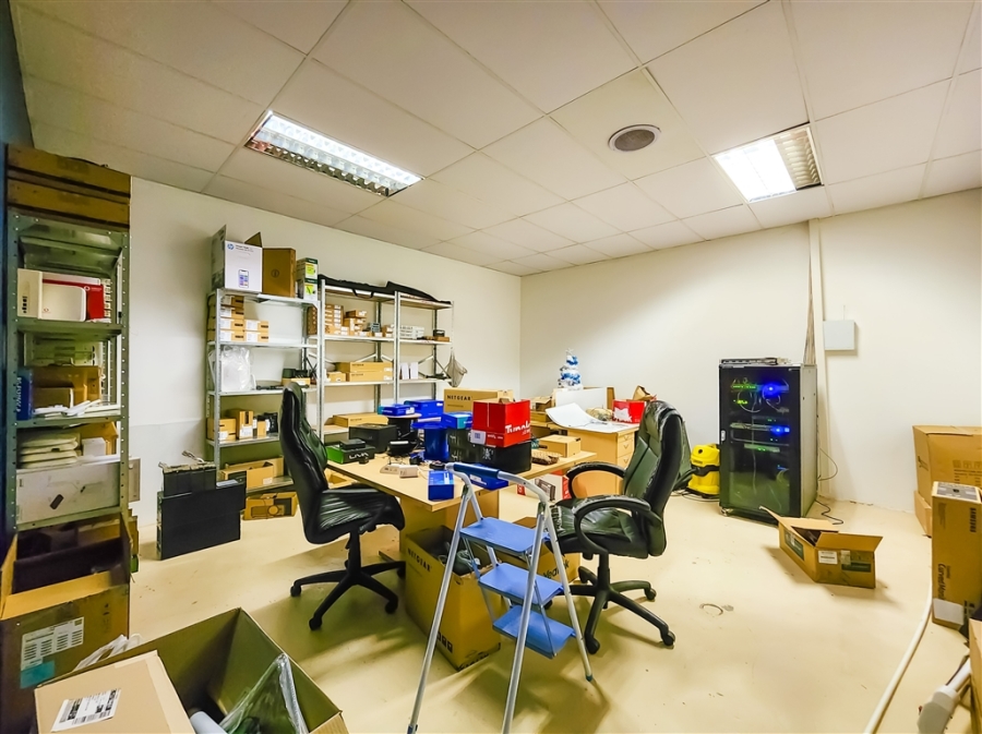 To Let commercial Property for Rent in Fourways Gauteng