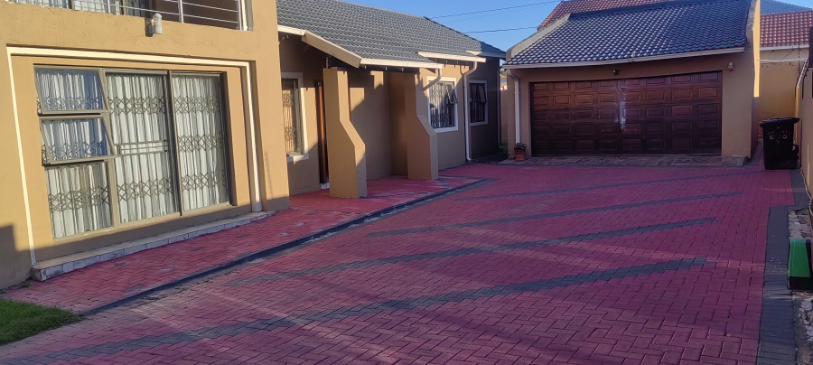 3 Bedroom Property for Sale in Ormonde Gauteng