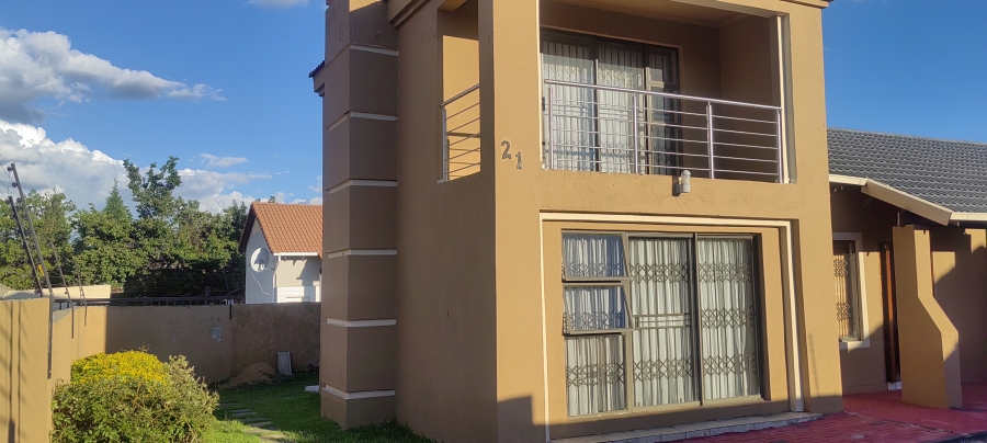 3 Bedroom Property for Sale in Ormonde Gauteng