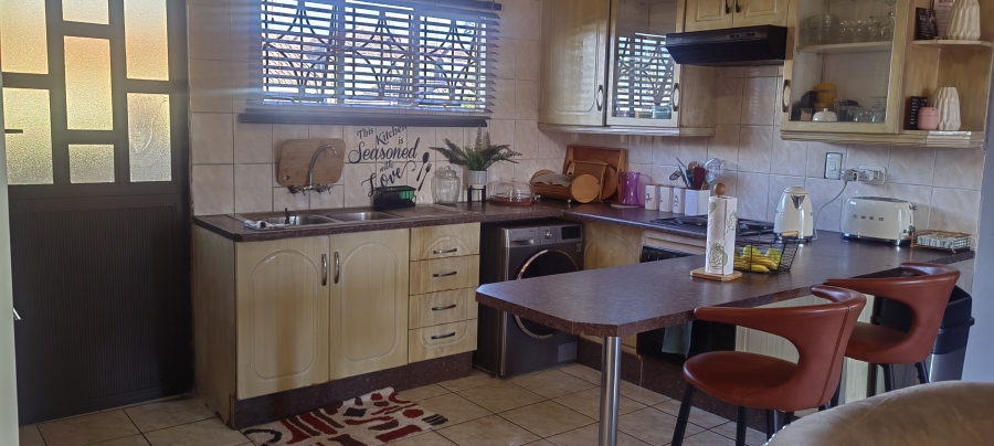 3 Bedroom Property for Sale in Ormonde Gauteng