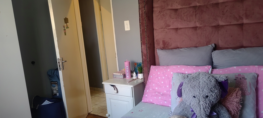 3 Bedroom Property for Sale in Ormonde Gauteng