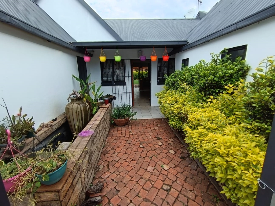 To Let 2 Bedroom Property for Rent in Montana Gauteng