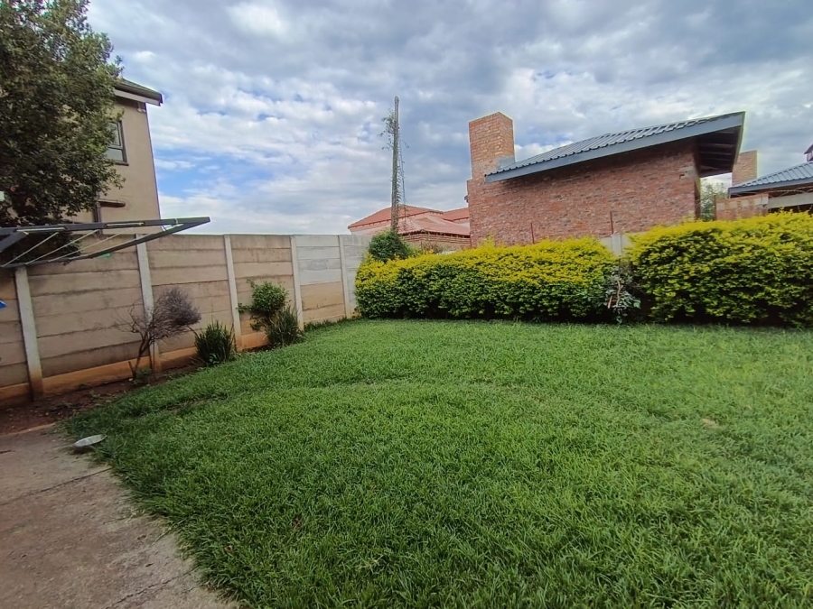 To Let 2 Bedroom Property for Rent in Montana Gauteng