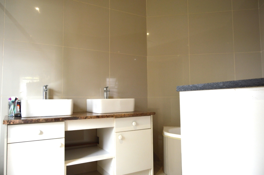 4 Bedroom Property for Sale in Sundowner Gauteng