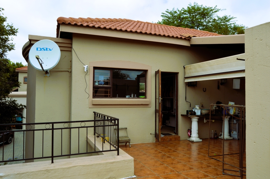 4 Bedroom Property for Sale in Sundowner Gauteng