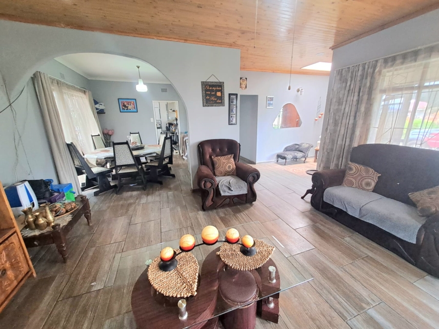 3 Bedroom Property for Sale in Sonland Park Gauteng