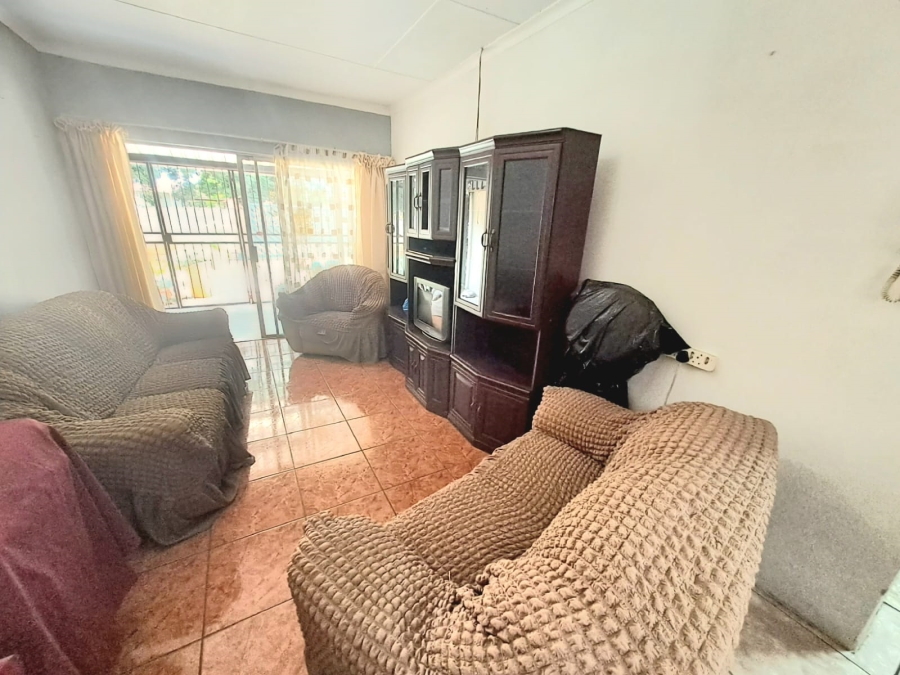 3 Bedroom Property for Sale in Sonland Park Gauteng