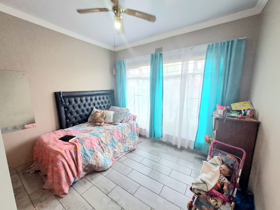 3 Bedroom Property for Sale in Sonland Park Gauteng