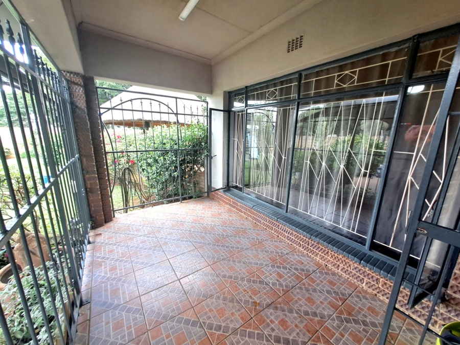 3 Bedroom Property for Sale in Sonland Park Gauteng