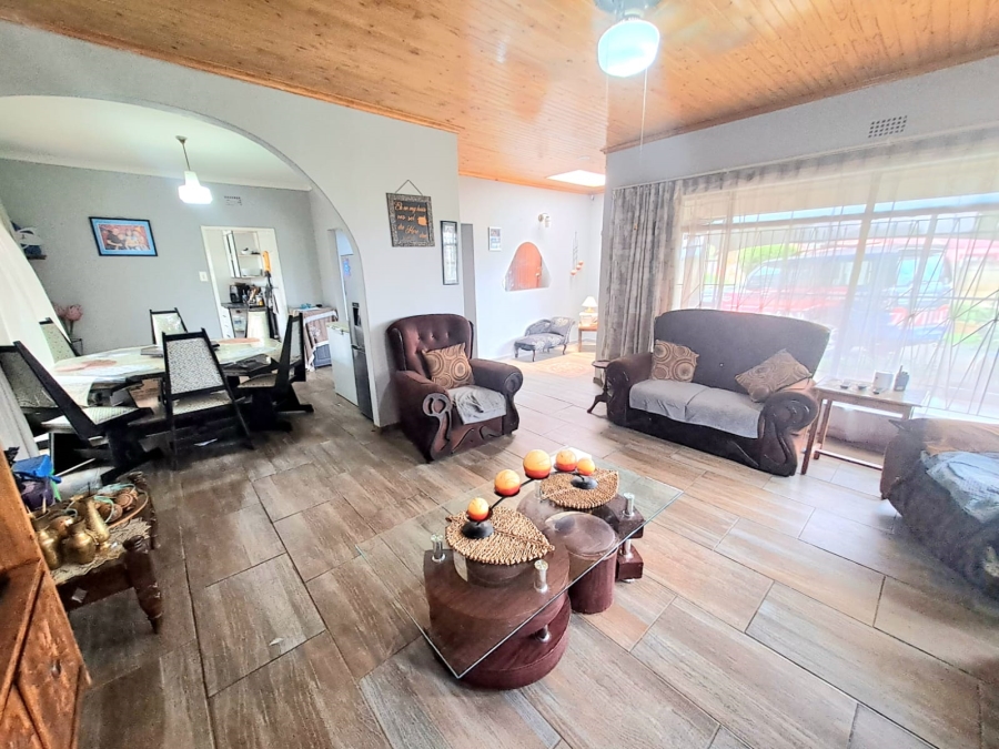 3 Bedroom Property for Sale in Sonland Park Gauteng