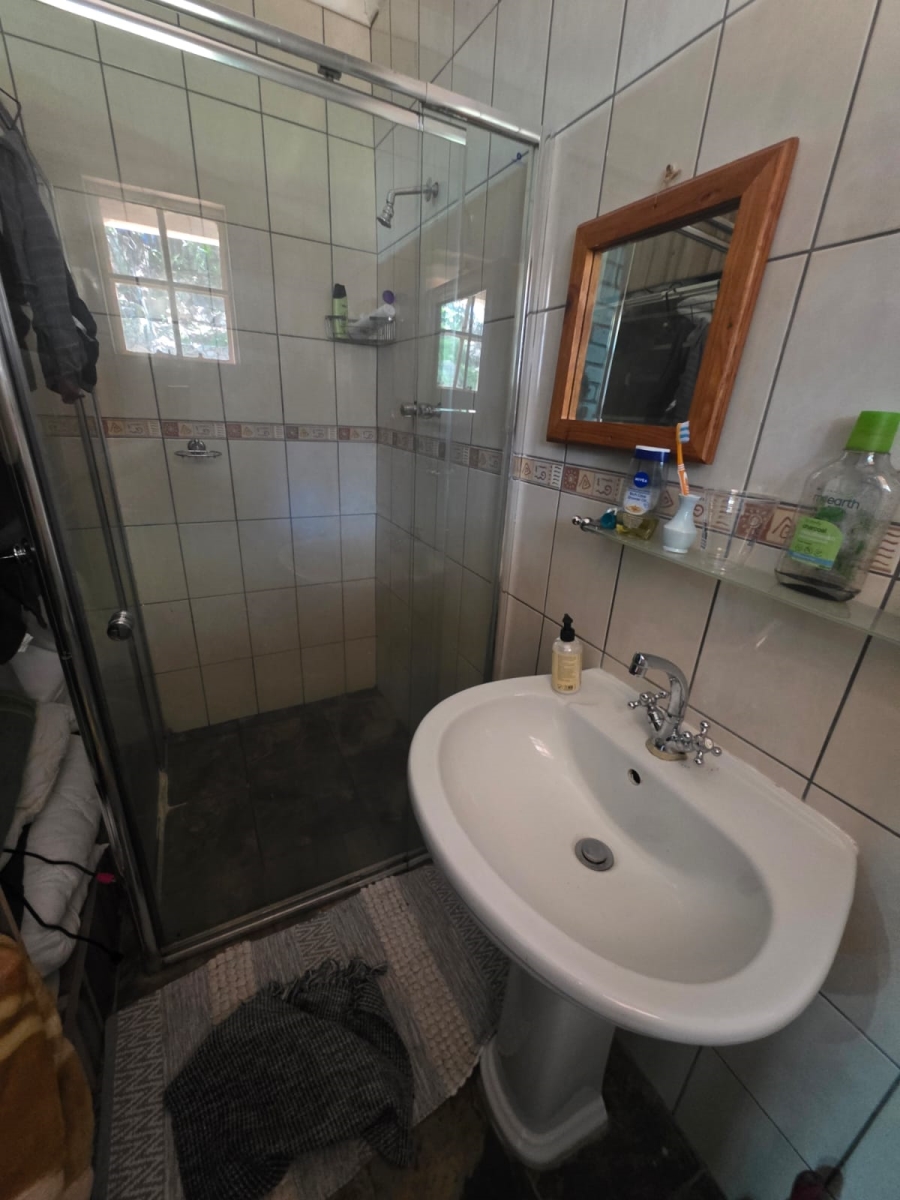 2 Bedroom Property for Sale in Vaaloewer Gauteng