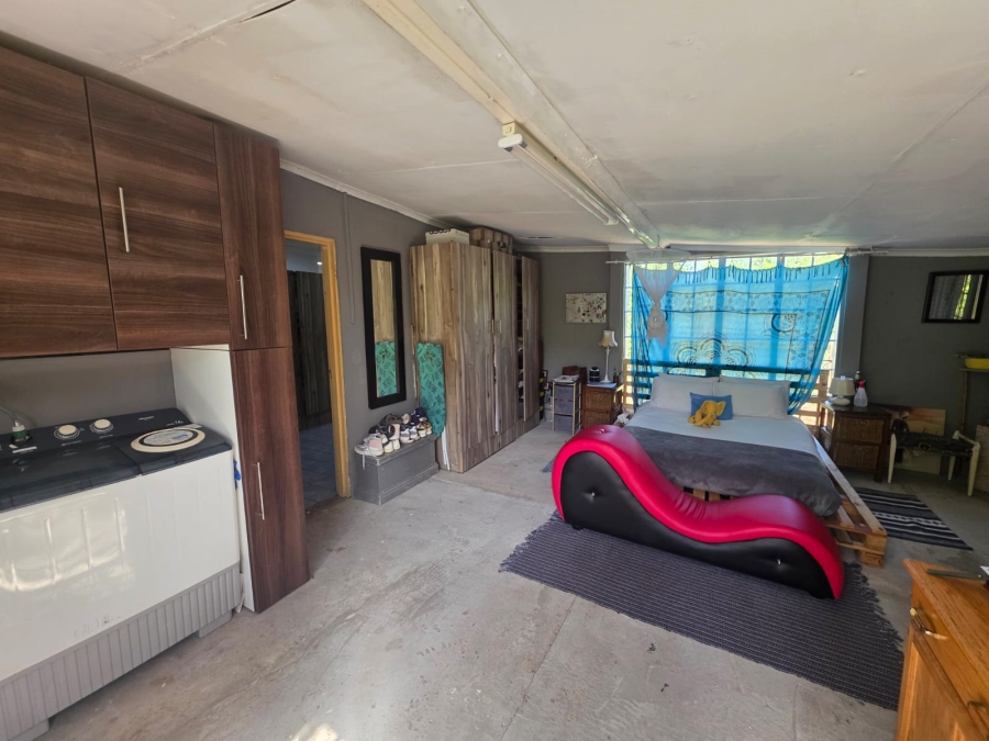 2 Bedroom Property for Sale in Vaaloewer Gauteng