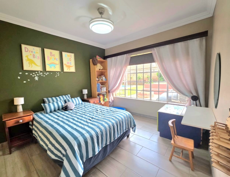 3 Bedroom Property for Sale in Three Rivers Proper Gauteng