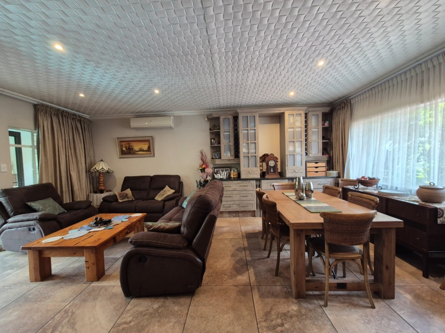 3 Bedroom Property for Sale in Vanderbijlpark SE 6 Gauteng