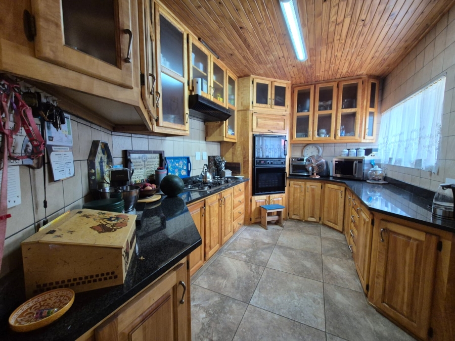 3 Bedroom Property for Sale in Vanderbijlpark SE 6 Gauteng