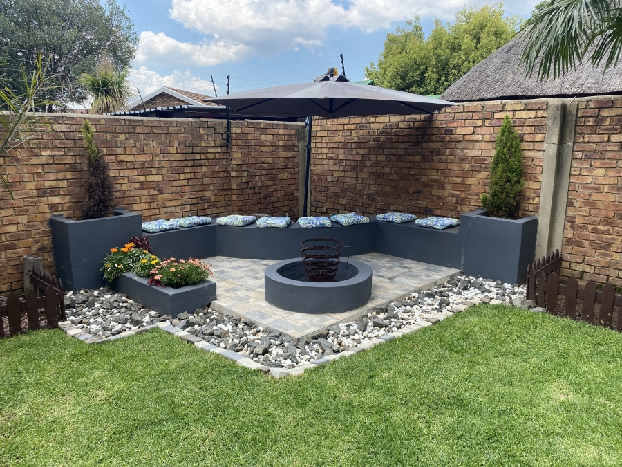 3 Bedroom Property for Sale in Rynfield Gauteng