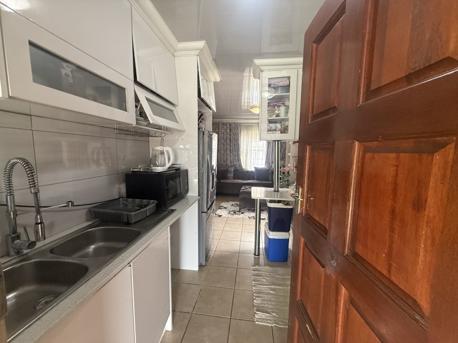 3 Bedroom Property for Sale in Thatch Hill Estate Gauteng