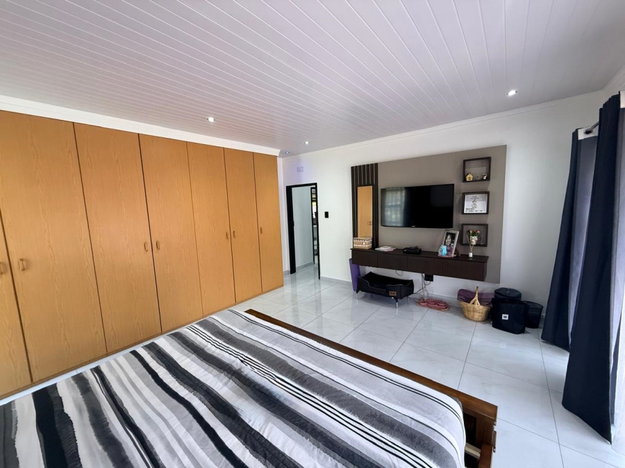 3 Bedroom Property for Sale in Golf Park Gauteng