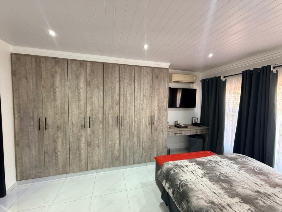 3 Bedroom Property for Sale in Golf Park Gauteng