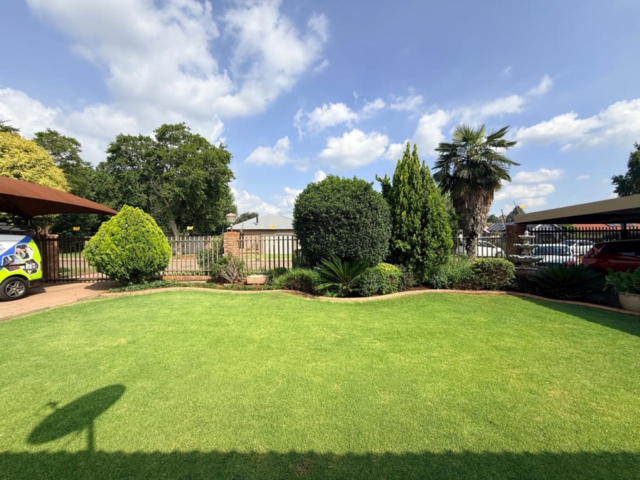 3 Bedroom Property for Sale in Golf Park Gauteng
