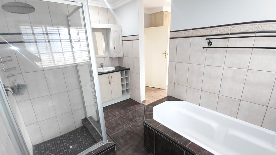 3 Bedroom Property for Sale in Montana Gauteng