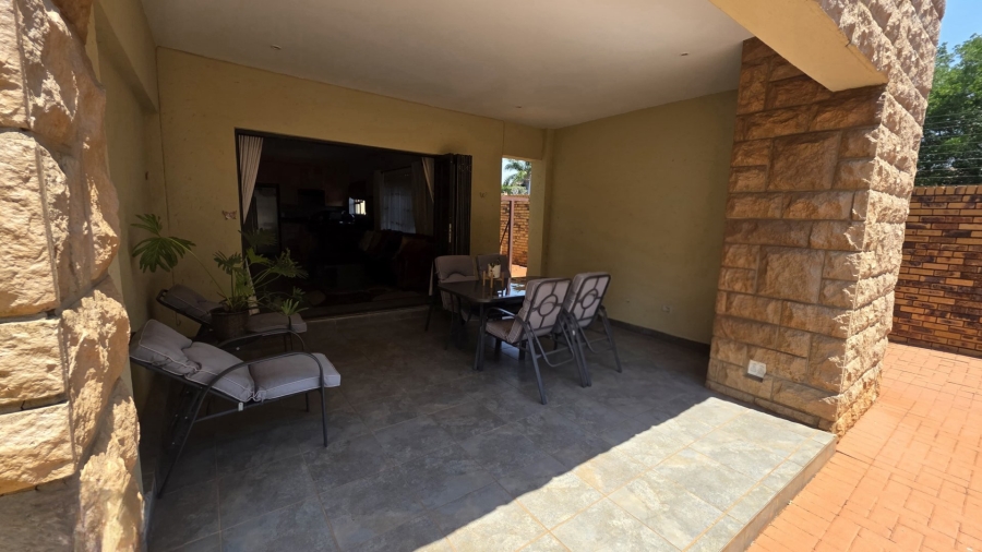 5 Bedroom Property for Sale in Montana Gauteng