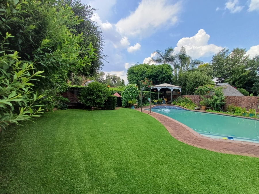 3 Bedroom Property for Sale in Vanderbijlpark Sw 2 Gauteng