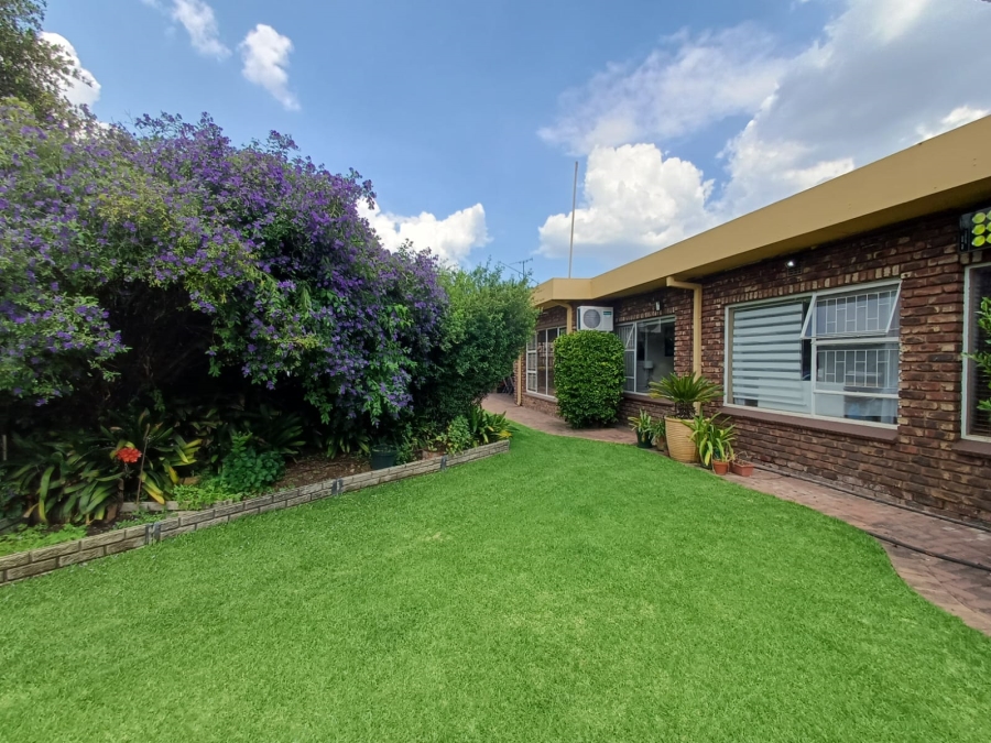 3 Bedroom Property for Sale in Vanderbijlpark Sw 2 Gauteng