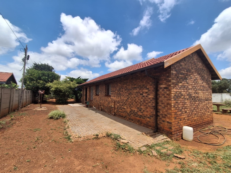 3 Bedroom Property for Sale in Meyerton Park Gauteng