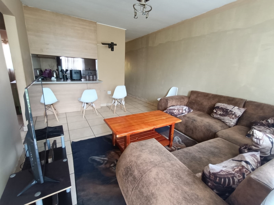 2 Bedroom Property for Sale in Vanderbijlpark CW 3 Gauteng