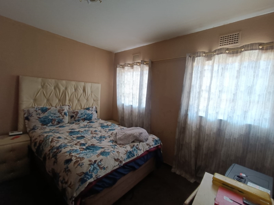 2 Bedroom Property for Sale in Vanderbijlpark CW 3 Gauteng