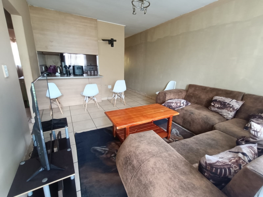 2 Bedroom Property for Sale in Vanderbijlpark CW 3 Gauteng
