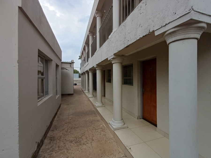 31 Bedroom Property for Sale in Vanderbijlpark SE 7 Gauteng