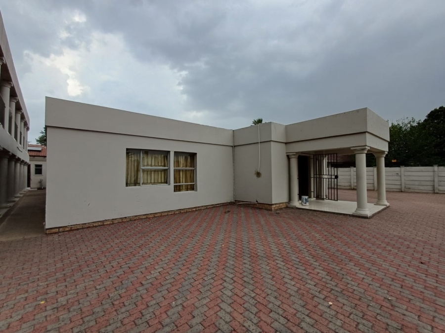 31 Bedroom Property for Sale in Vanderbijlpark SE 7 Gauteng