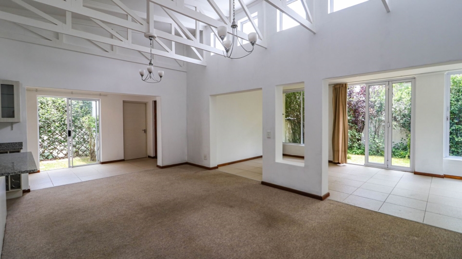 3 Bedroom Property for Sale in Broadacres Gauteng