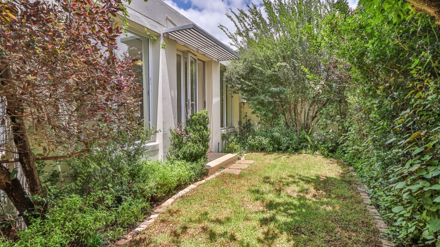 3 Bedroom Property for Sale in Broadacres Gauteng