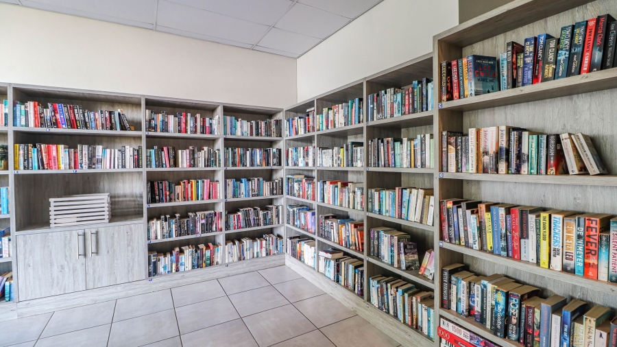 3 Bedroom Property for Sale in Broadacres Gauteng