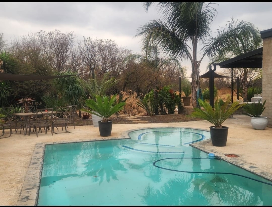 9 Bedroom Property for Sale in Pretoria North Gauteng