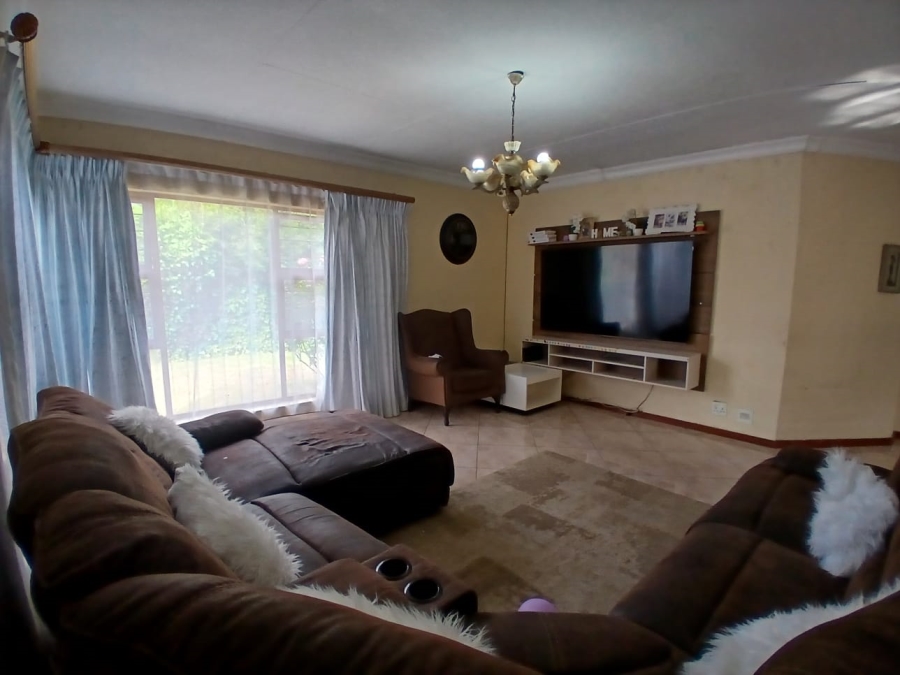 3 Bedroom Property for Sale in New State Areas Gauteng