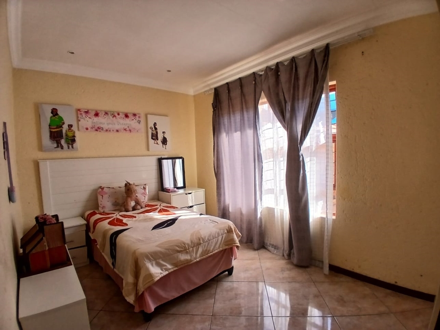 3 Bedroom Property for Sale in New State Areas Gauteng