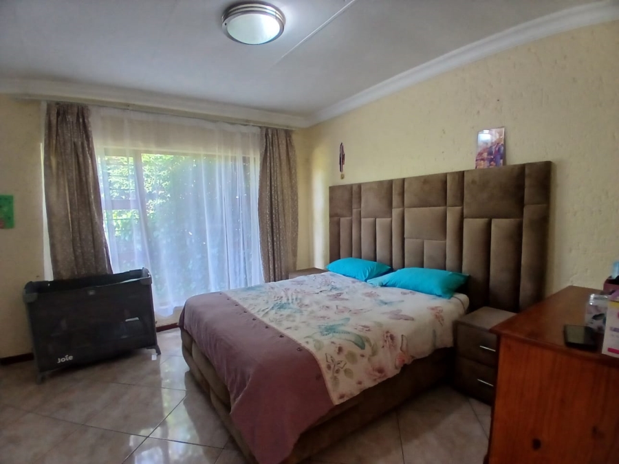 3 Bedroom Property for Sale in New State Areas Gauteng