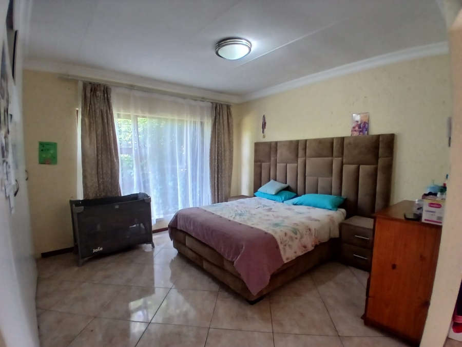 3 Bedroom Property for Sale in New State Areas Gauteng