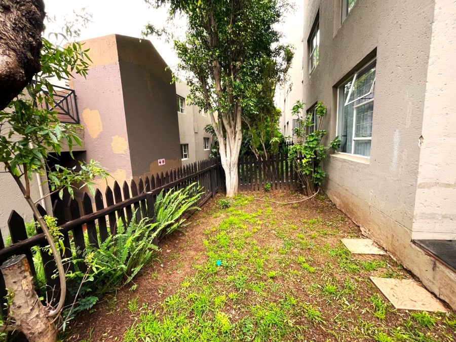 1 Bedroom Property for Sale in Ferndale Gauteng